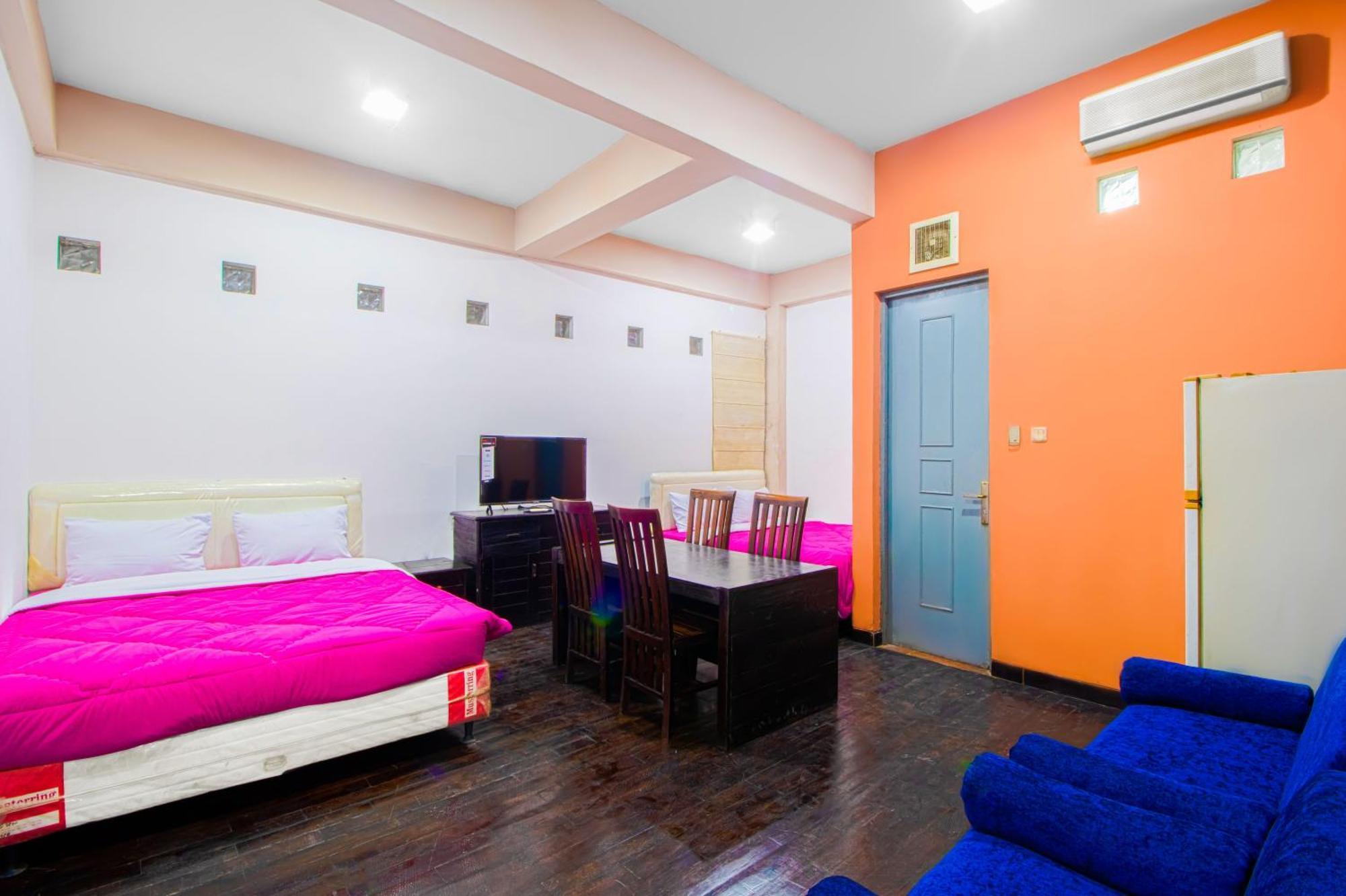 Готель Tobana House Bintaro Джакарта Екстер'єр фото