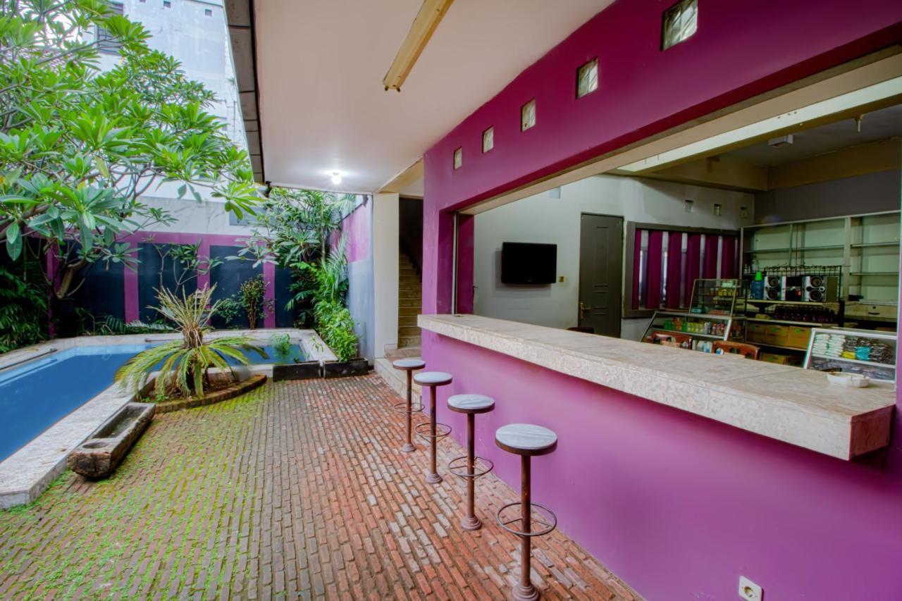 Готель Tobana House Bintaro Джакарта Екстер'єр фото